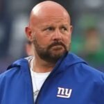 Giants coach 1